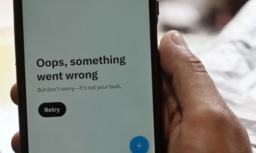 Outcry in Pakistan: Businesses, activists slam internet slowdown