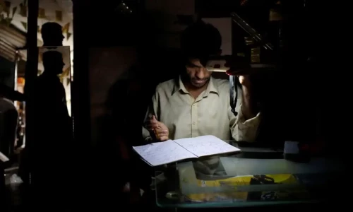 Functioning &lsquo;nervous system&rsquo; a must for Pakistan: economist Atif Mian