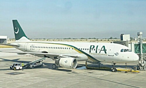 PIA announces 30% fare cut for flights from Karachi to Jeddah, Madinah