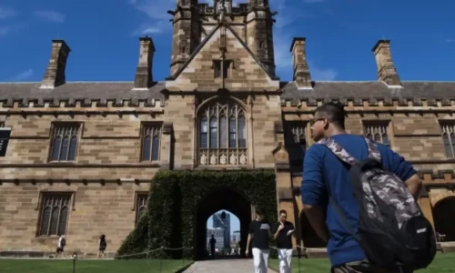 Australia to limit visas for international students