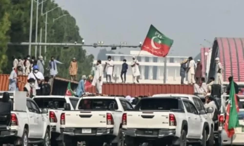 Police begin rounding up PTI workers in Rawalpindi after protest call
