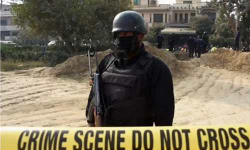 Four suspected robbers killed in police encounter in Lahore&rsquo;s Green Town