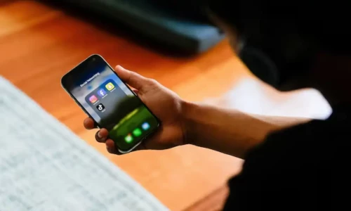 Australia passes social media ban for children under 16