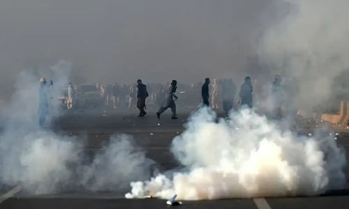 Police provided tear gas shells to Imran Khan supporters in PTI march: sources