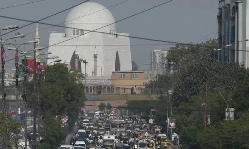 Has Sindh government announced two public holidays in December?