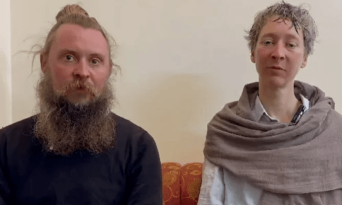 Police arrests two suspects involved in snatching from foreign couple in Sujawal