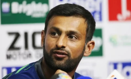 All-rounder Shoaib Malik announces departure from Karachi Kings