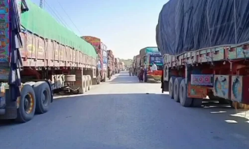 Convoy carrying food, medical items to KP&rsquo;s Parachinar comes under attack