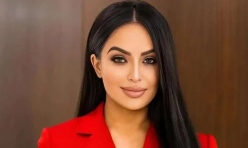 Who is Ruby Dhalla, vying to be Canada&rsquo;s first PM of colour?