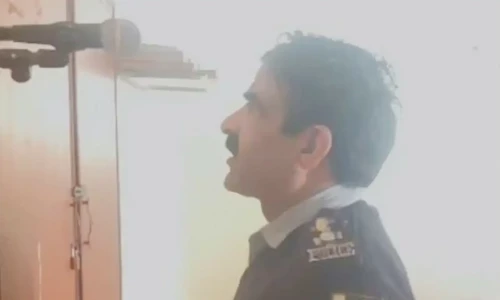Islamabad policeman makes unusual announcement on kite flying