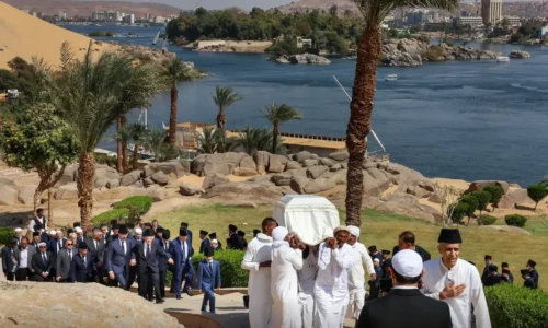 In pictures: Aga Khan IV, late leader of Ismailis, laid to rest in Egypt&rsquo;s Aswan