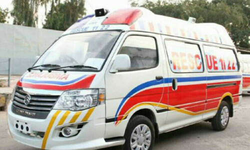 Six killed in gun attack on vehicle in Gujrat