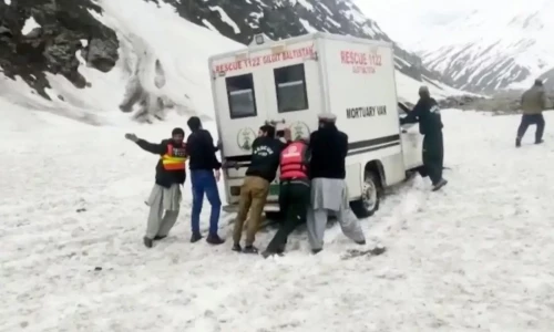 Avalanche on Naran Lake Road causes damage to homes, hotels