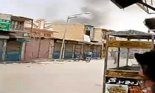 Mastung: Terrorist targets passenger vehicles on Quetta-Karachi highway