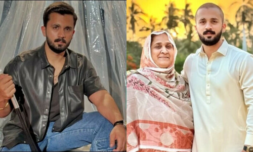 رجب بٹ نے پاکستان چھوڑ دیا، وی لاگنگ سے بھی کنارہ کشی کا اعلان