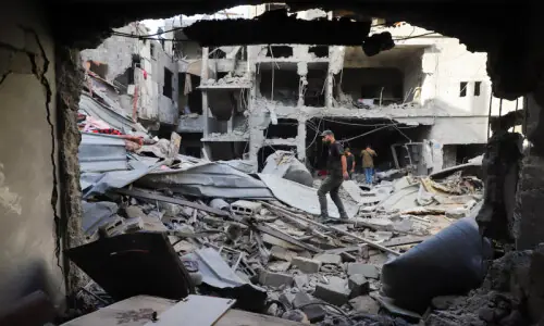 Israel strikes Gaza as Palestinians pin hopes on Trump Gaza plan