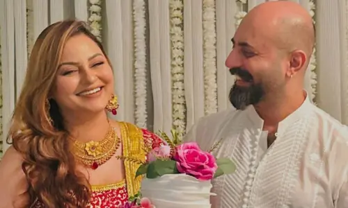 جویریہ عباسی کے دو طریقوں سے نکاح ، ماجرا کیا ہے؟