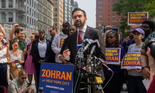 نیویارک سٹی مئیر انتخاب: ٹرمپ کی ظہران ممدانی کی جیت پر شہر کے فنڈز روکنے کی دھمکی نیویارک سٹی مئیر انتخاب: ٹرمپ کی ظہران ممدانی کی جیت پر شہر کے فنڈز روکنے کی دھمکی