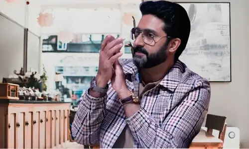 بچن فیملی ایک ساتھ دو گھڑیاں کیوں پہنتی ہے؟