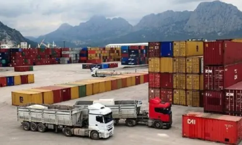 طالبان حکومت نے پاکستان کے بعد بھارت اور ایران سے تجارتی قربتیں بڑھا لیں