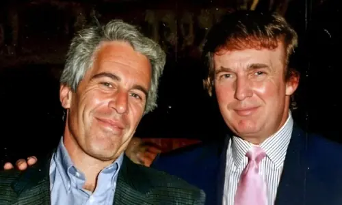 ٹرمپ کا جیفری ایپسٹین کی فائلوں پر یوٹرن، اجراء کا مطالبہ