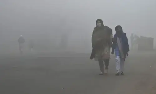 Smog persists across Punjab as Gujranwala tops pollution chart
