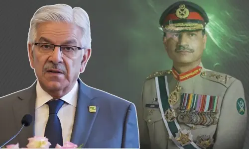 چیف آف ڈیفنس فورسز کے نوٹیفکیشن کا عمل شروع ہوگیا ہے: خواجہ آصف