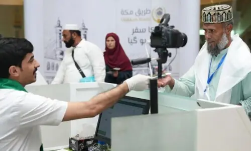 حج کے دوران پاکستانی میڈیکل اسٹاف سعودی عرب بھیجنے کا فیصلہ، درخواستیں طلب