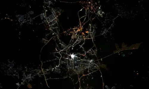 خانہ کعبہ خلا سے بھی واضح، ناسا کی لی گئی حرم کی روشن تصویر