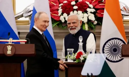 روس بھارت تجارت 100 ارب ڈالر تک لے جانے کا فیصلہ، مودی کا روسی شہریوں کو مفت ویزہ دینے کا اعلان