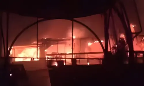 بھارتی ریاست گوا کے نائٹ کلب میں آتشزدگی، 25 افراد ہلاک