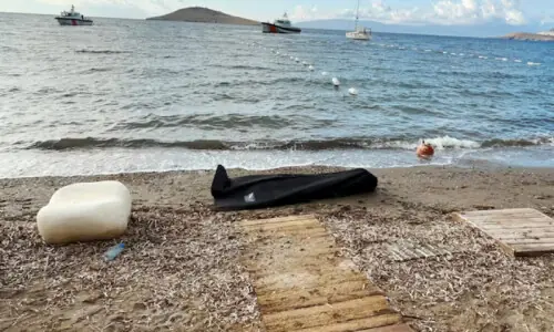 Eighteen die after migrant boat sinks off southern Greek island