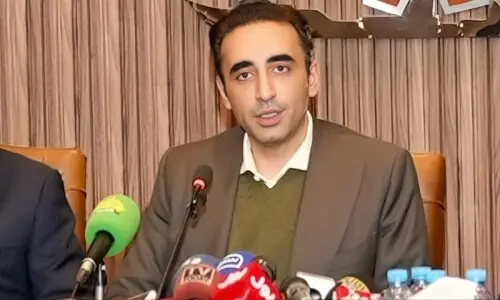 بلاول بھٹو کی مزید آئینی ترامیم کی مخالفت: ’ایک پارلیمنٹ سے 2 ترامیم کافی ہیں‘