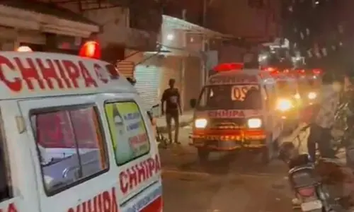 کراچی: فلیٹ سے خواتین کی لاشیں ملنے کا معاملہ، باپ بیٹے نے اعتراف جرم کرلیا