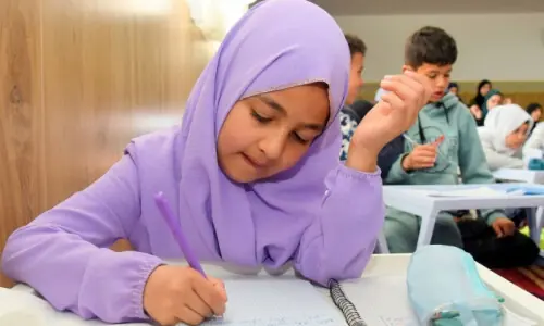 آسٹریا کے اسکولوں میں کم عمر طالبات کے حجاب پہننے پر پابندی عائد