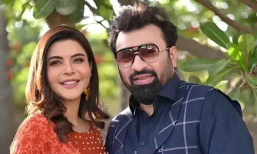 ’میری معصوم بیوی کا پیچھا چھوڑ دو‘، یاسر نواز کی فضا علی سے التجا ’میری معصوم بیوی کا پیچھا چھوڑ دو‘، یاسر نواز کی فضا علی سے التجا