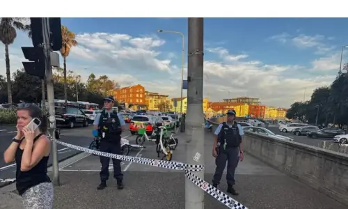 12 killed in shooting during Jewish festival in Sydney