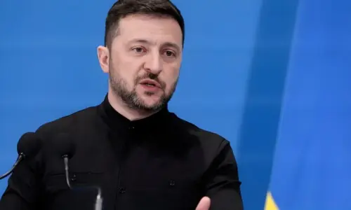 یوکرین امن مذاکرات سے قبل نیٹو رکنیت کی خواہش ترک کرنے کو تیار یوکرین امن مذاکرات سے قبل نیٹو رکنیت کی خواہش ترک کرنے کو تیار