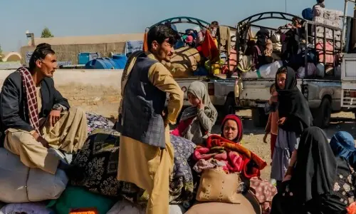 جرمنی کا افغان مہاجرین کے خلاف سخت فیصلہ، پناہ گزین پروگرام ختم کرنے کا اعلان جرمنی کا افغان مہاجرین کے خلاف سخت فیصلہ، پناہ گزین پروگرام ختم کرنے کا اعلان