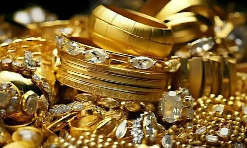 سونے کی قیمت میں اضافے کے بعد بڑی کمی
