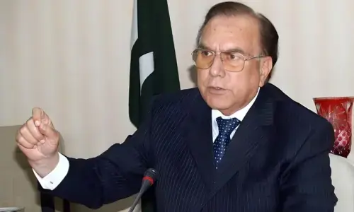 Former Punjab chief minister Manzoor Wattoo passes away