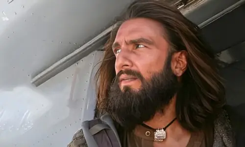 دُھرندھر: رنویر سنگھ کا اصل تعلق واقعی کراچی سے ہے؟ دُھرندھر: رنویر سنگھ کا اصل تعلق واقعی کراچی سے ہے؟