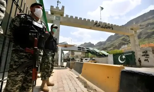 پاک افغان بارڈر بندش: خیبرپختونخوا کو ڈھائی ارب روپے کا نقصان
