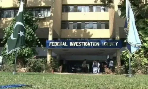 LHC orders FIA to give written reasons before offloading passengers