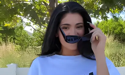 بہن کائلی کا گھر &rsquo;100 فیصد آسیب زدہ&lsquo;: کینڈل جینر کا دعویٰ