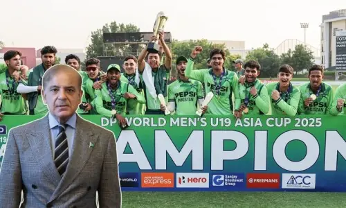 وزیراعظم کا انڈر 19 ایشیا کپ فاتح ٹیم کے لیے ایک ایک کروڑ روپے کا اعلان