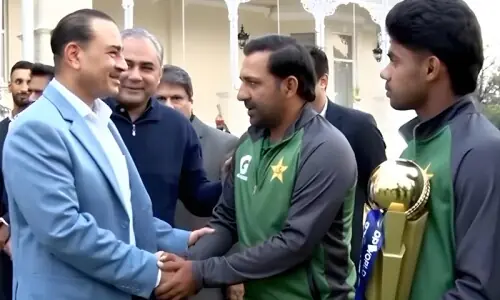 انڈر 19 ٹیم کی کامیابی قوم کے لیے باعثِ فخر ہے: چیف آف ڈیفنس فورسز کی کھلاڑیوں سے ملاقات