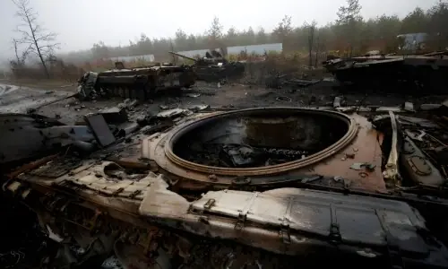 روسی دفاعی فیکٹری کے سربراہ نے خود کو آگ کیوں لگائی؟