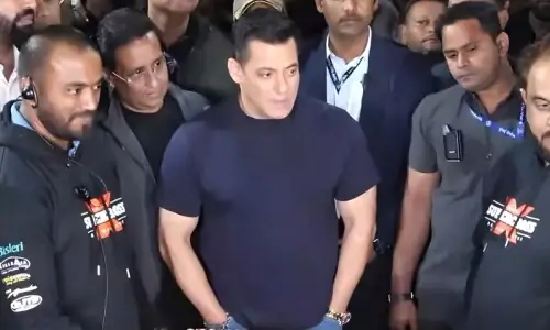 سلمان خان 60 برس کے ہوگئے: فیملی اور دوستوں کے ساتھ یادگار جنم دن