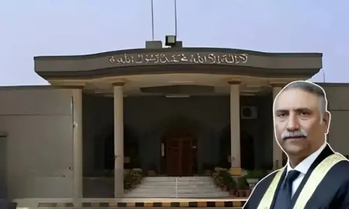 اسلام آباد ہائیکورٹ: 2025 میں جسٹس سرفراز ڈوگر کے چرچے کیوں رہے؟